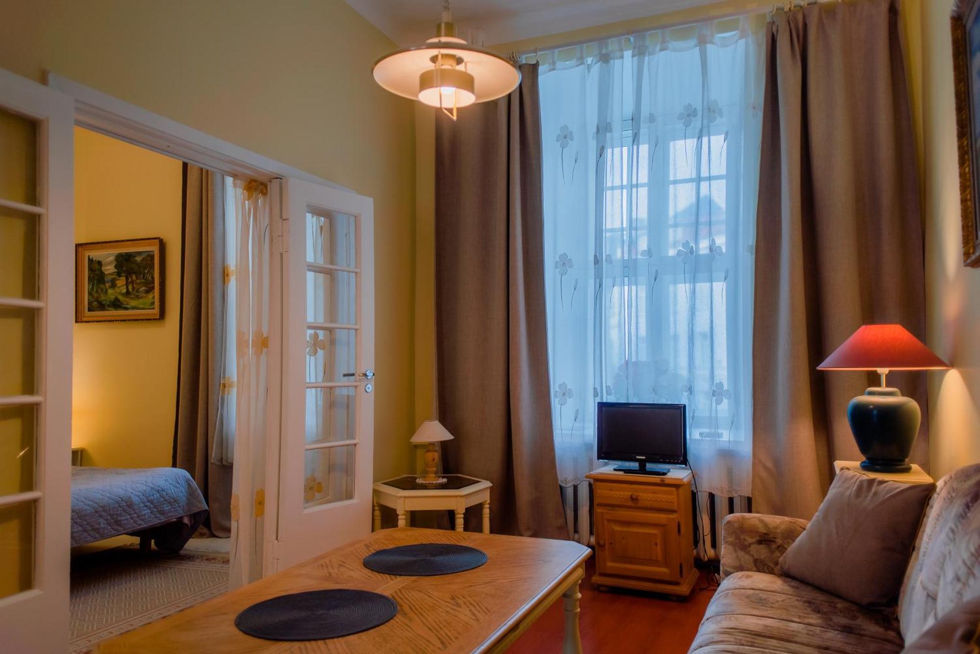 Romeo Family Apartments Tallin Exterior foto